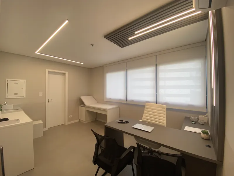 Sala ampla de atendimento